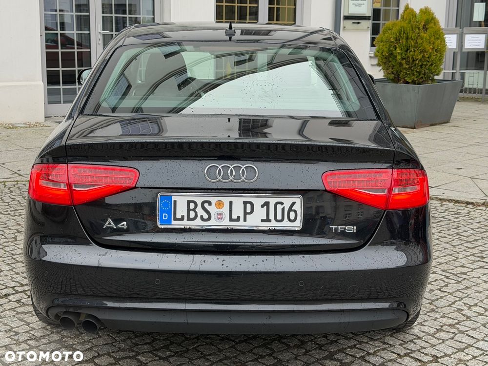 Audi A4 Limousine 1.8 TFSI Ambiente - 5