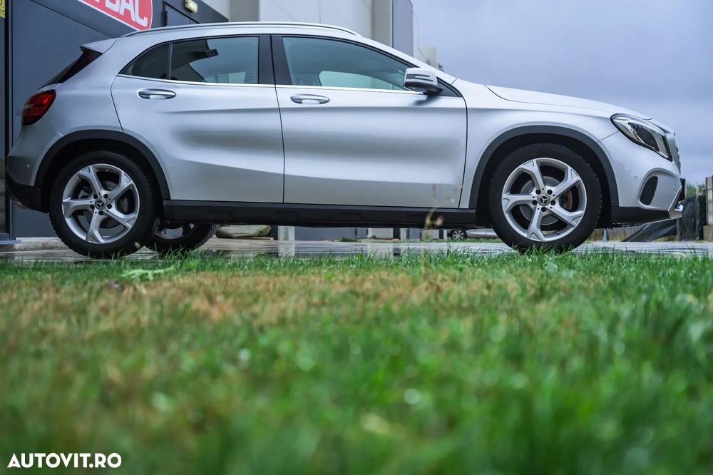 Mercedes-Benz GLA 200 7G-DCT SCORE! - 5