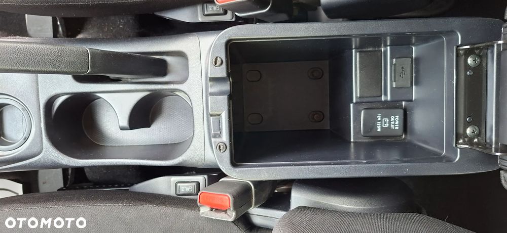 Mitsubishi ASX 1.6 Invite - 21