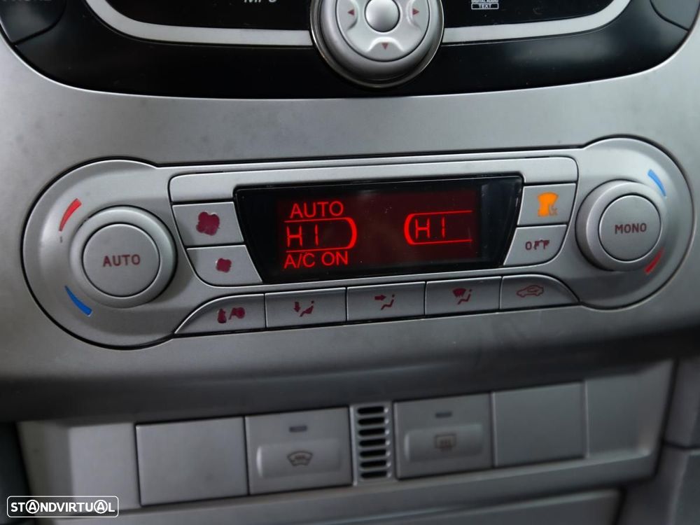 Ford Focus - 16