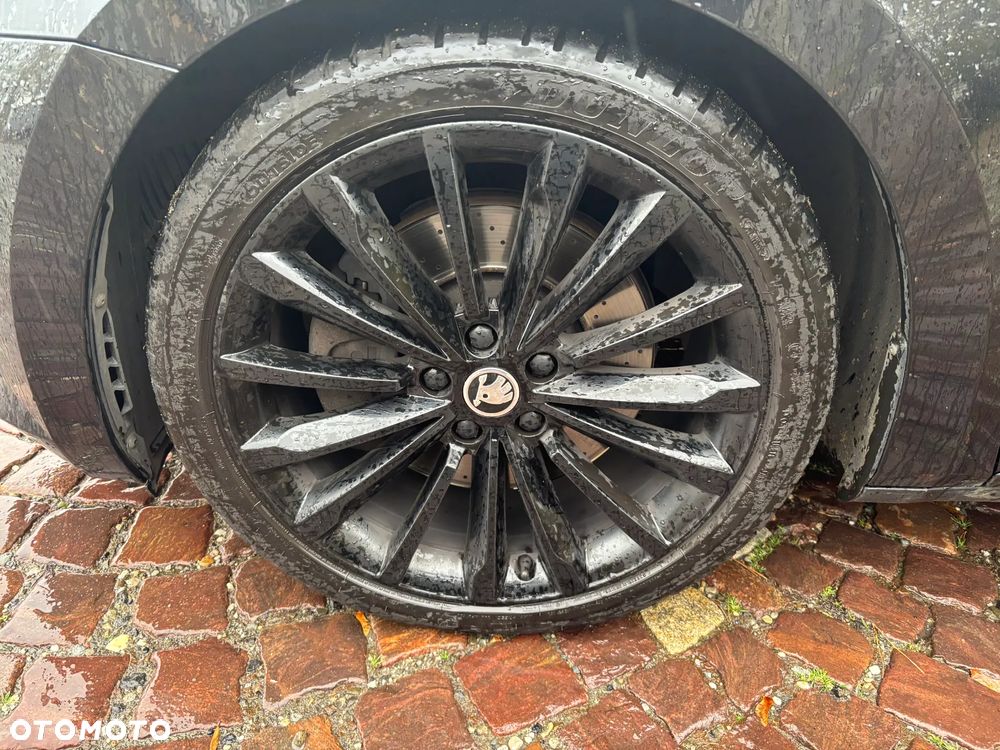 Skoda Superb 2.0 TSI 4x4 L&K DSG - 9