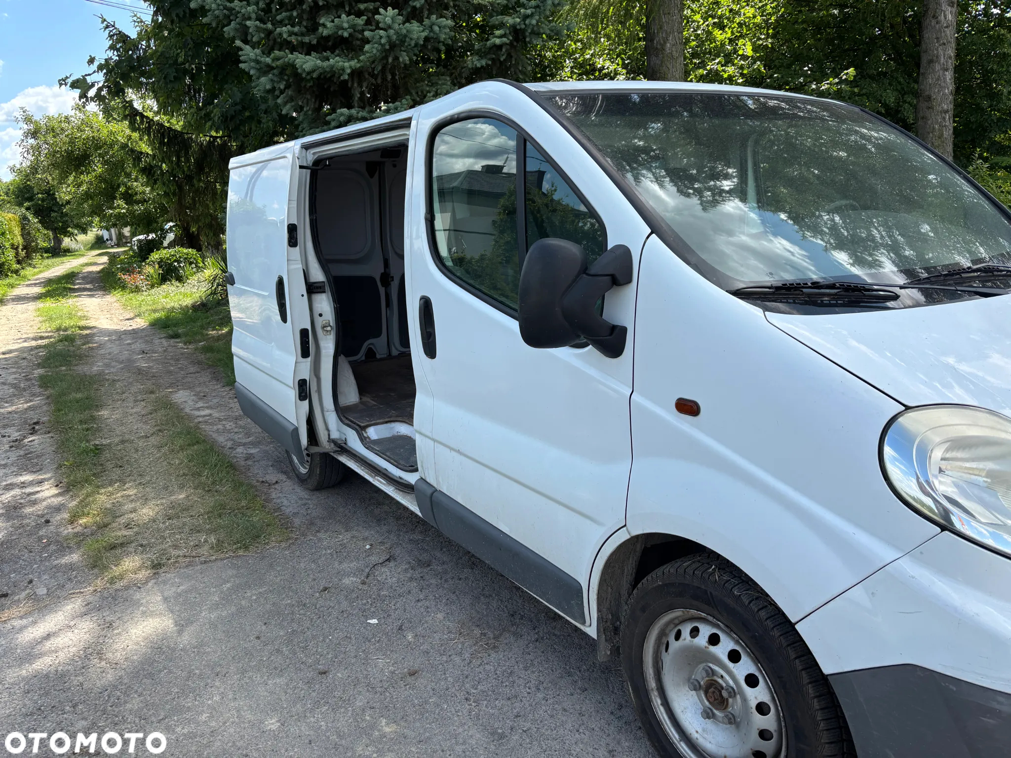 Renault Trafic - 14