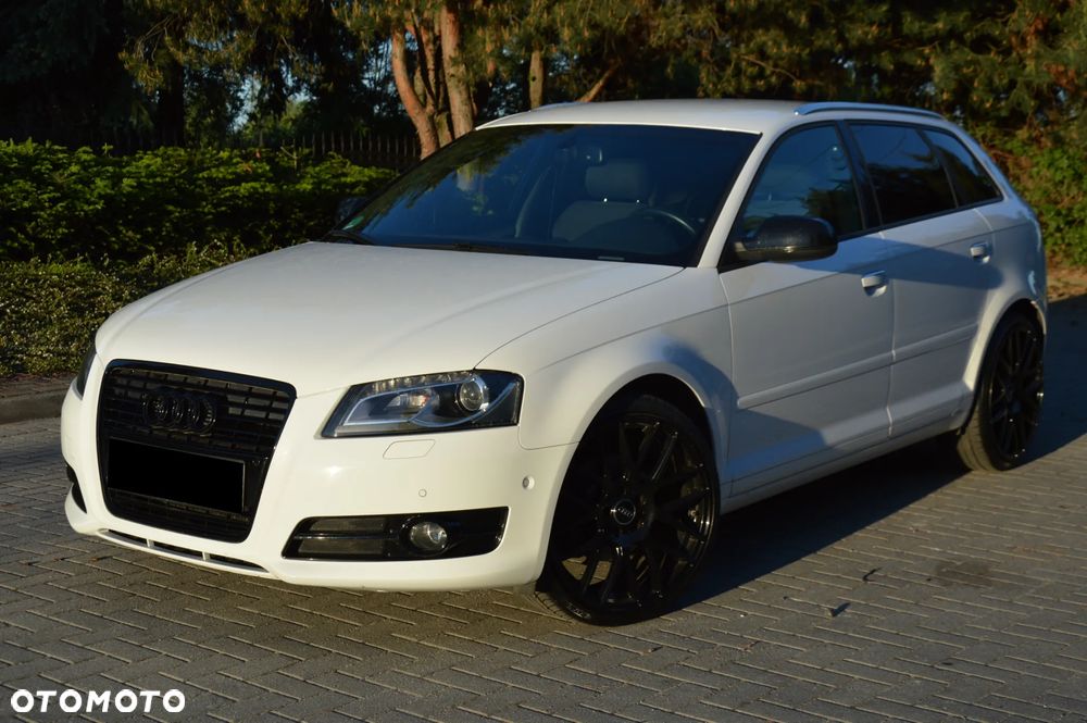 Audi A3 Sportback 2.0 TDI DPF S line Sportpaket - 1
