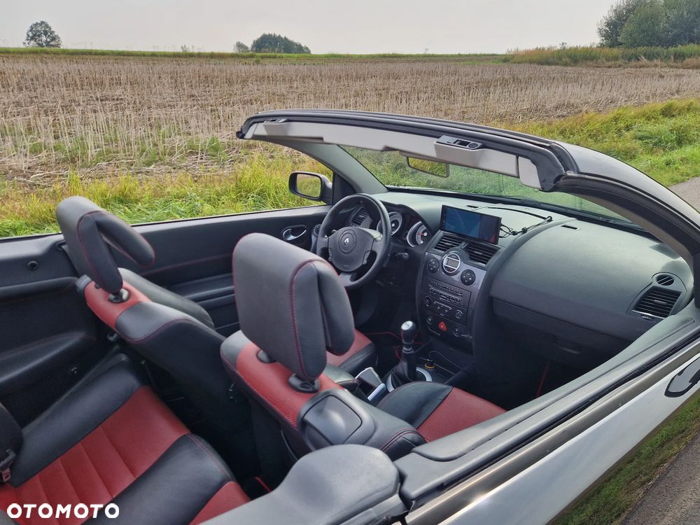 Renault Megane 2.0T 16V Privilege - 15