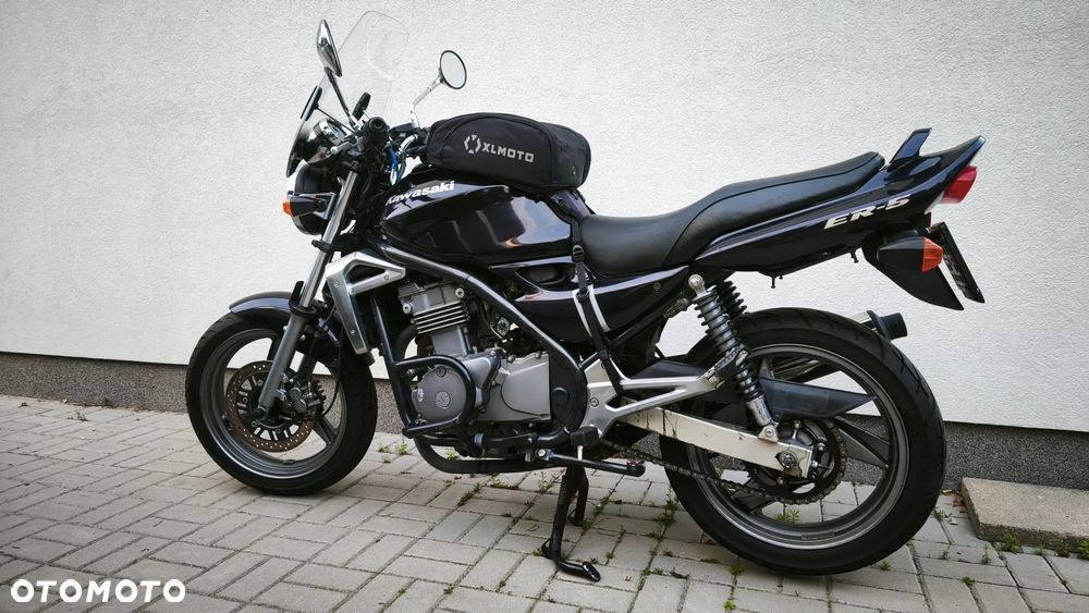 Kawasaki ER - 2