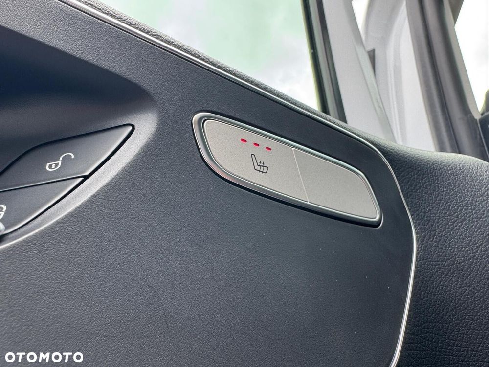 Mercedes-Benz vito Furgon 116 cdi długi - 19