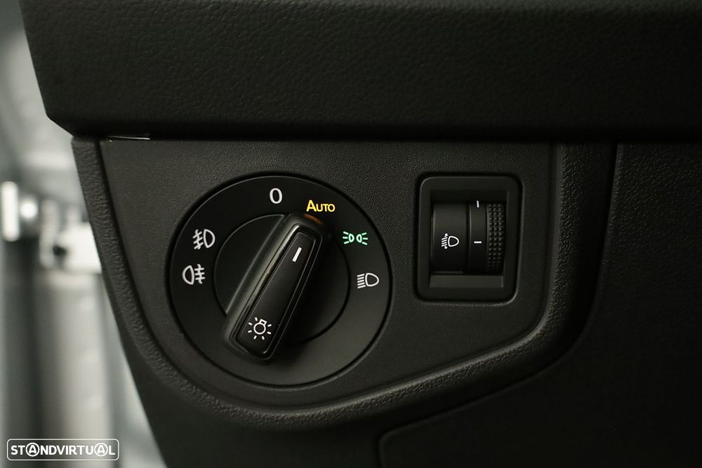 VW Taigo 1.0 TSI Urban - 18
