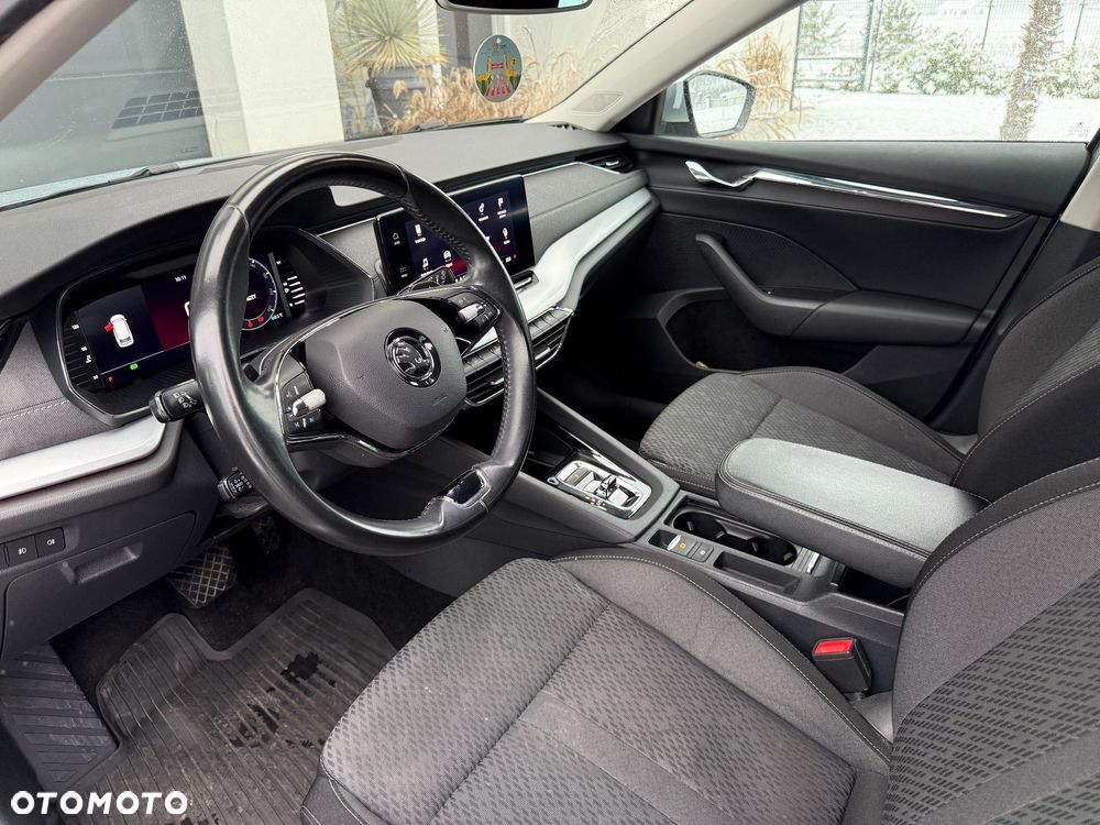 Skoda Octavia 2.0 TDI SCR Style DSG - 5