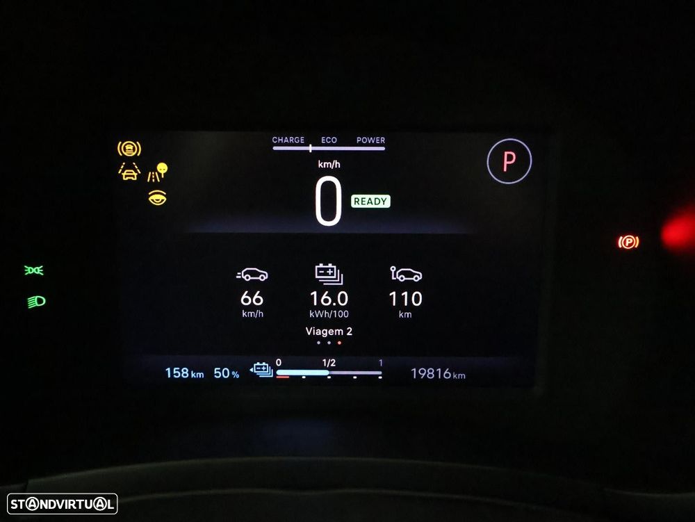 Fiat 600e 54 kWh (RED) - 17