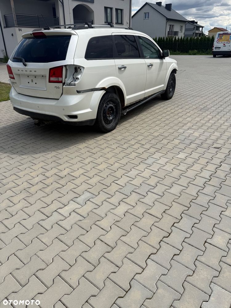 Dodge Journey 2.7 V6 R/T - 3