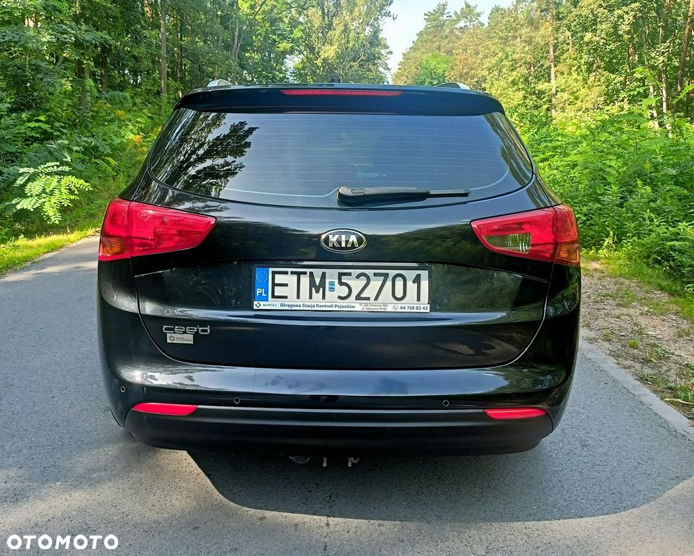 Kia Ceed - 27