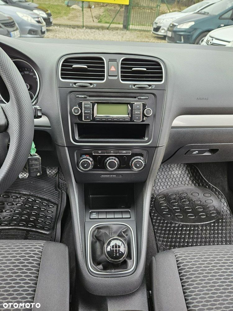 Volkswagen Golf - 13