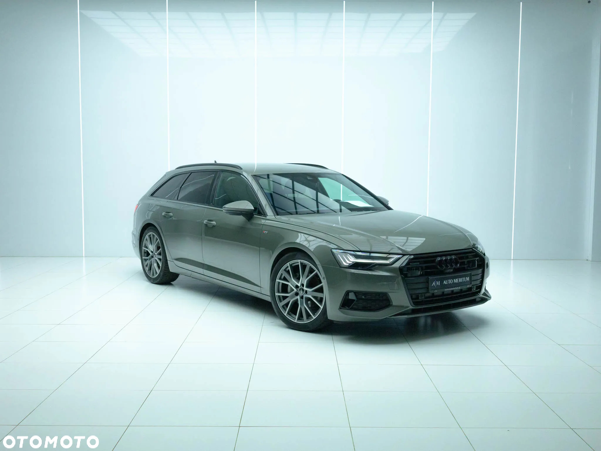 Audi A6 Avant TDI quattro S tronic - 4