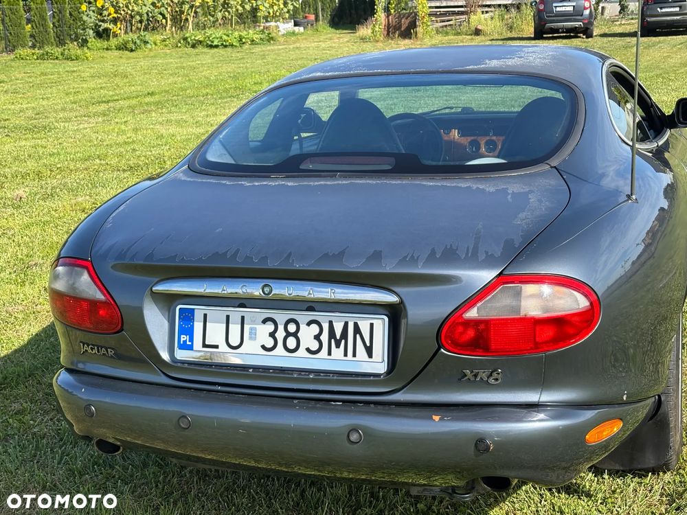 Jaguar XK XKR Coupe - 7