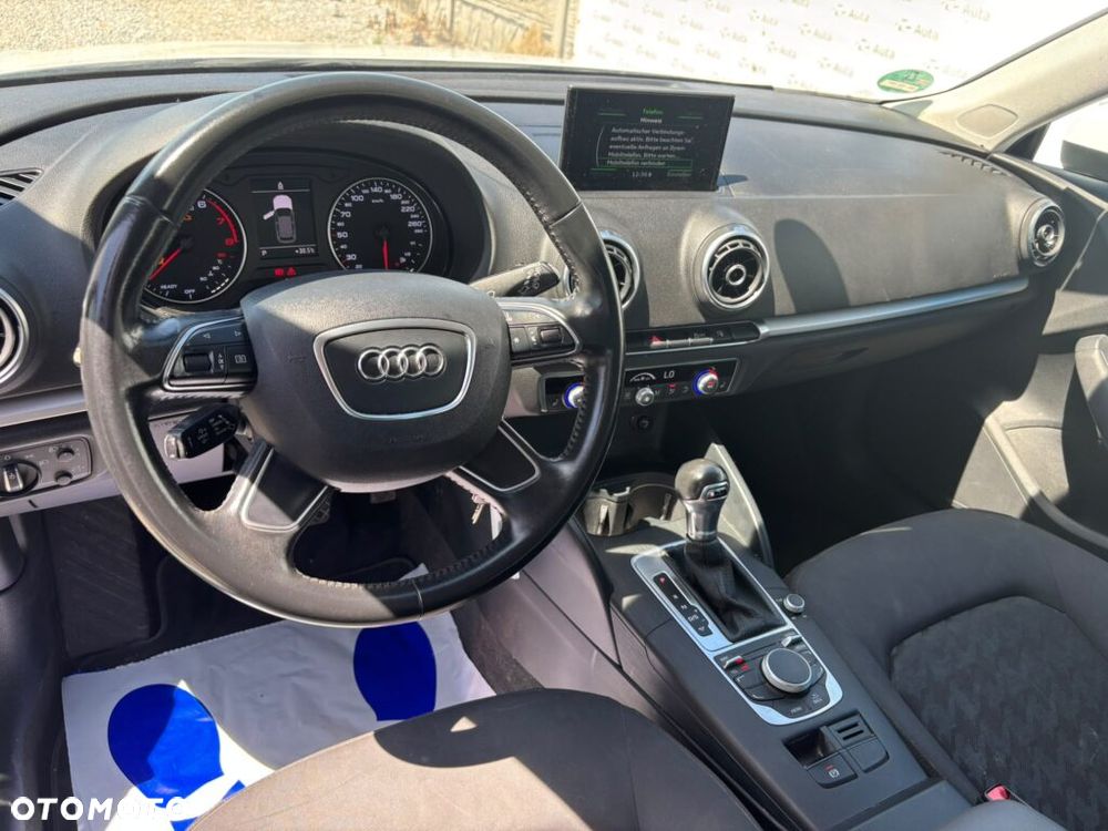 Audi A3 Sportback 1.2 TFSI S tronic Attraction - 8