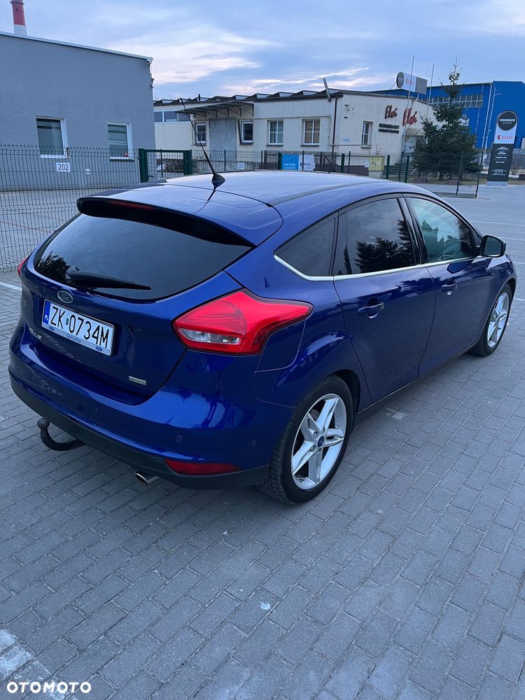 Ford Focus 1.5 EcoBoost Titanium ASS - 3