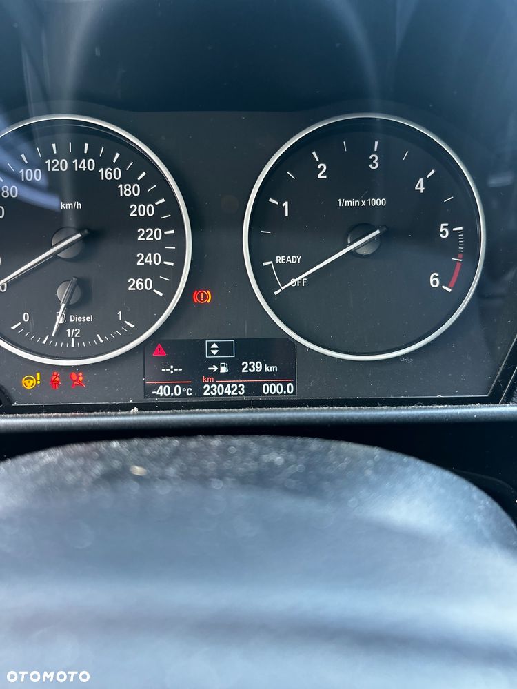 BMW Seria 1 118d - 4