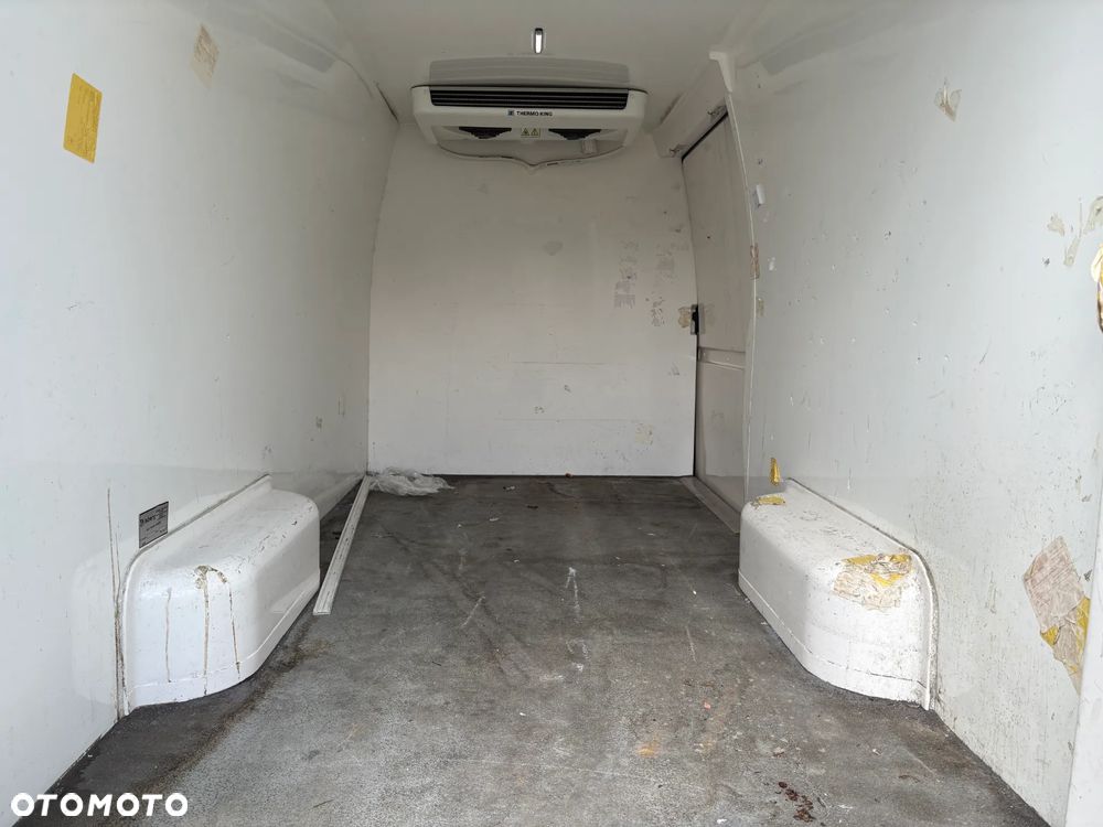 Iveco DAILY - 35S14N - 14