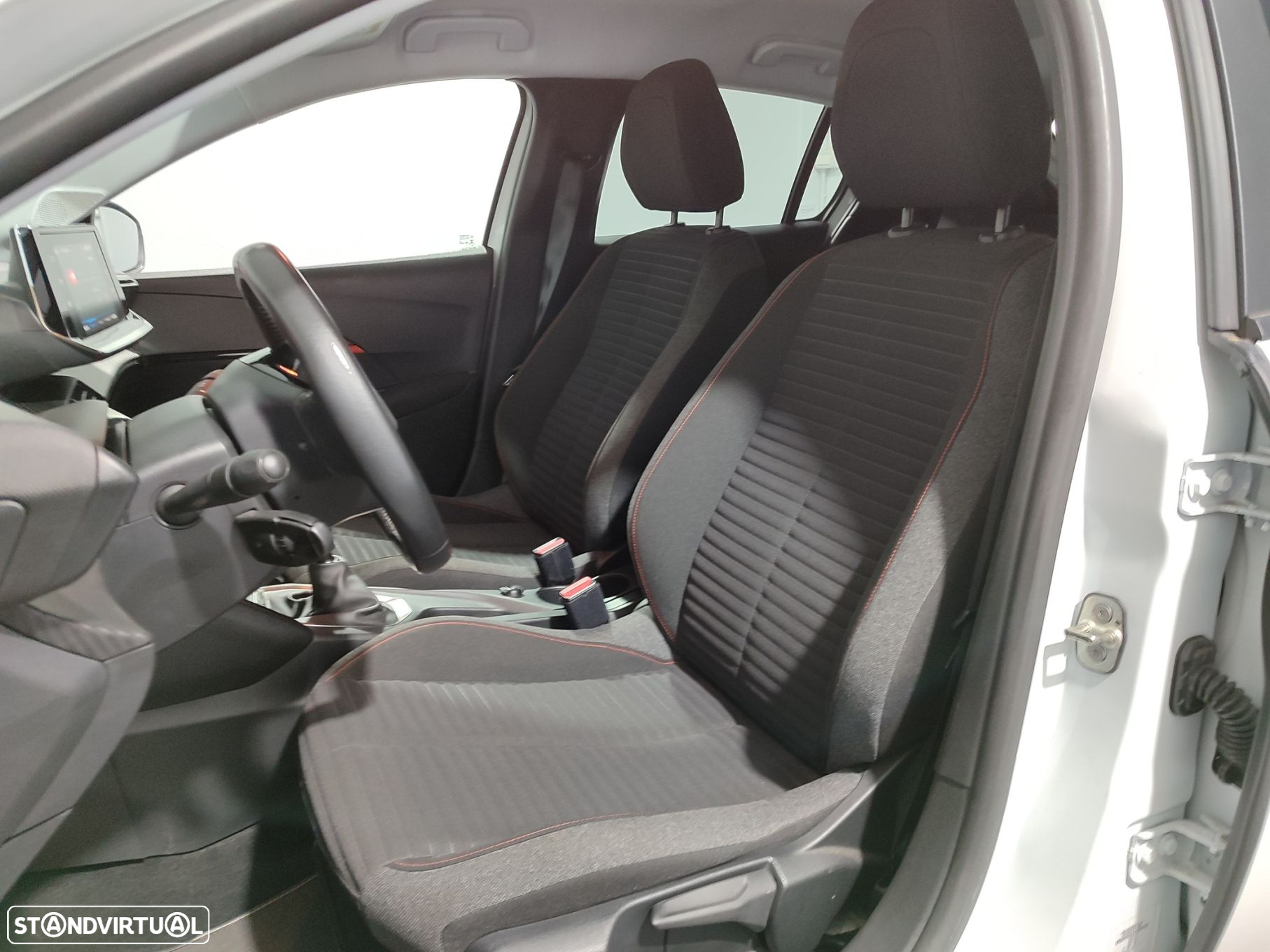 Peugeot 208 1.2 PureTech Active Pack - 12