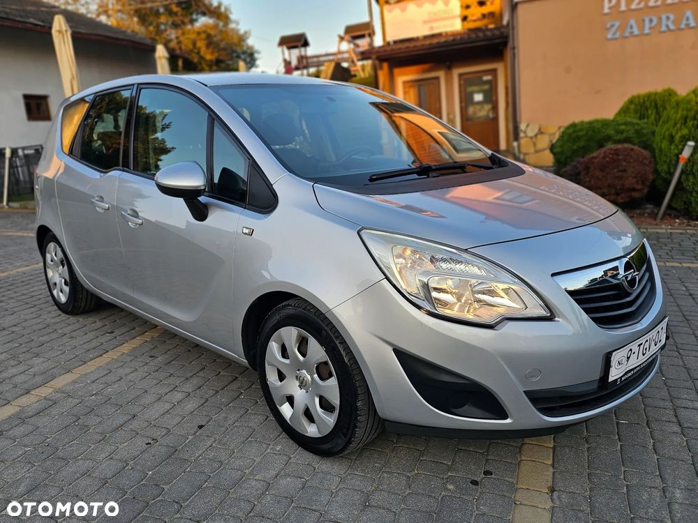 Ford Focus 1.8 FF Trend - 3