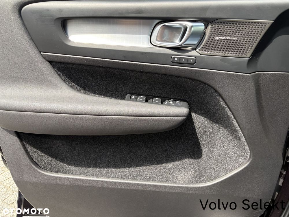 Volvo XC 40 - 16