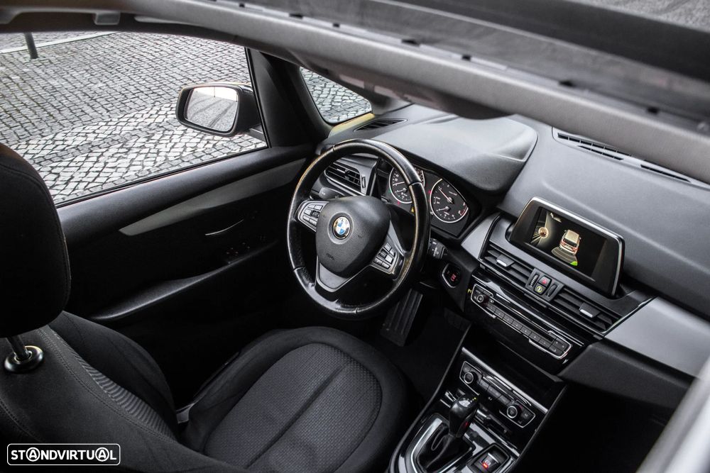 BMW 216 Gran Tourer d Aut. - 35