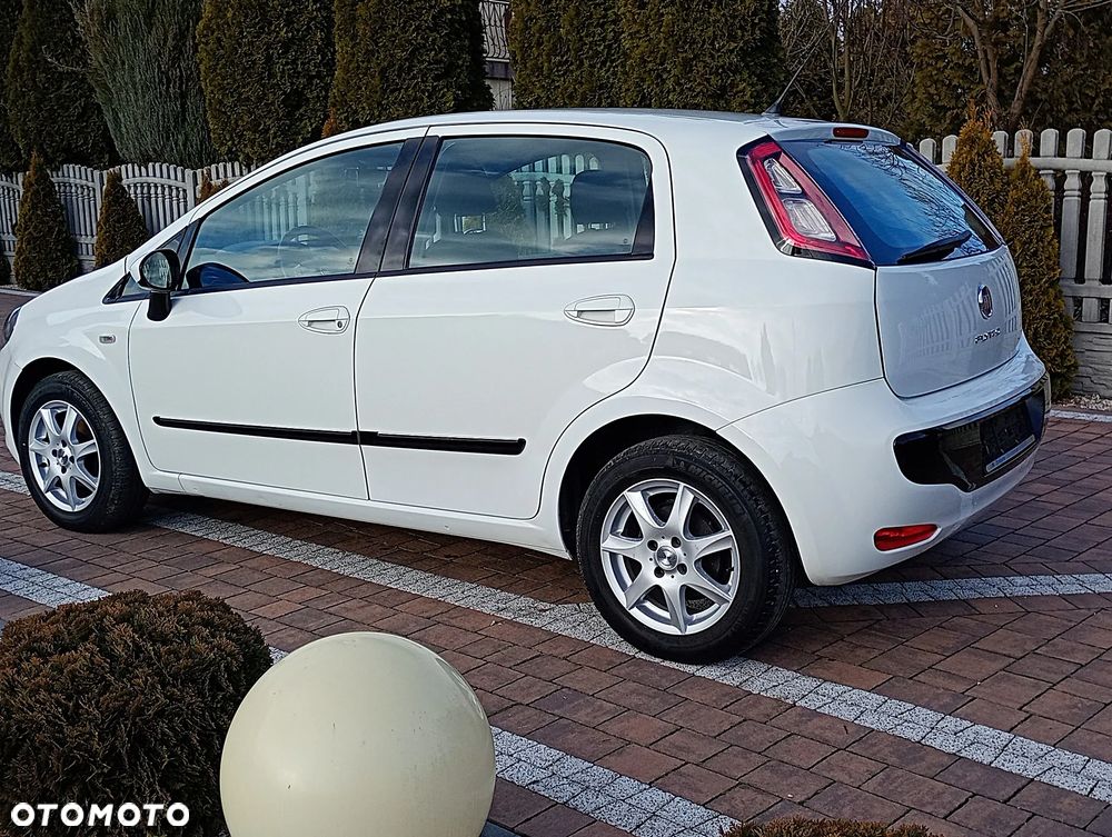 Fiat Punto 1.4 Estiva S&S - 5
