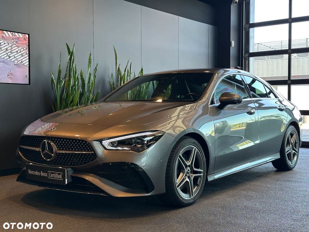 Mercedes-Benz CLA 200 AMG Line 7G-DCT - 3