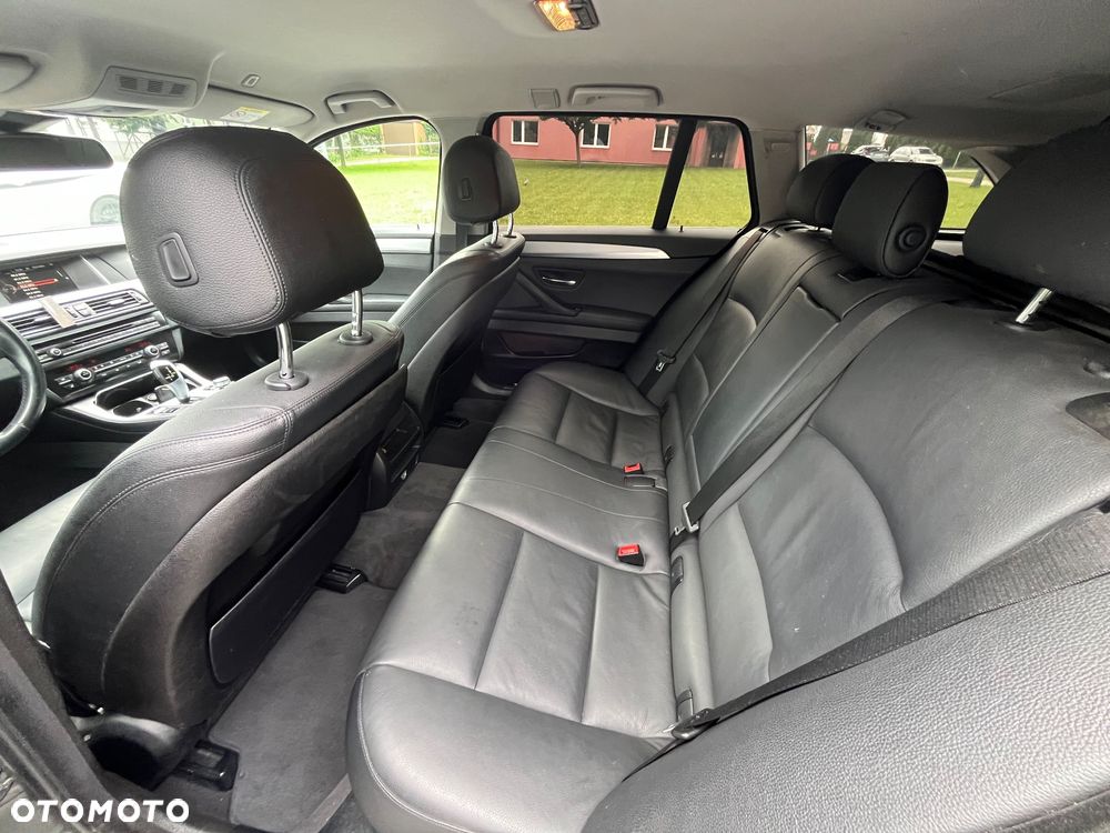 BMW Seria 5 520d xDrive - 20