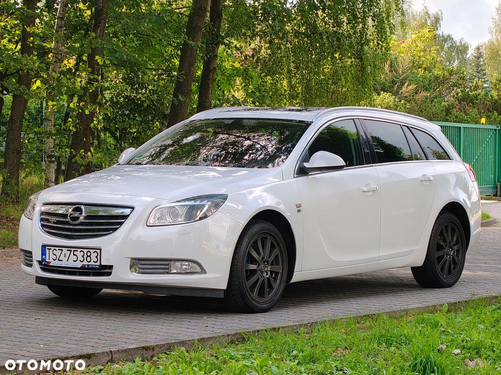 Opel Insignia 2.0 T SportsTourer 4x4 ecoFLEX Start/Stop Design Edition