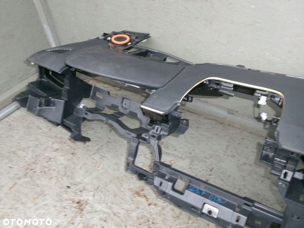 toyota corolla e21 hb kombi jbl konsola poduszki powietrzne airbag - 3
