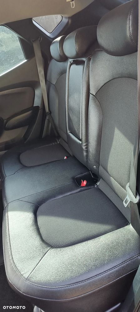 Hyundai ix35 2.0 GDI Premium 2WD - 13