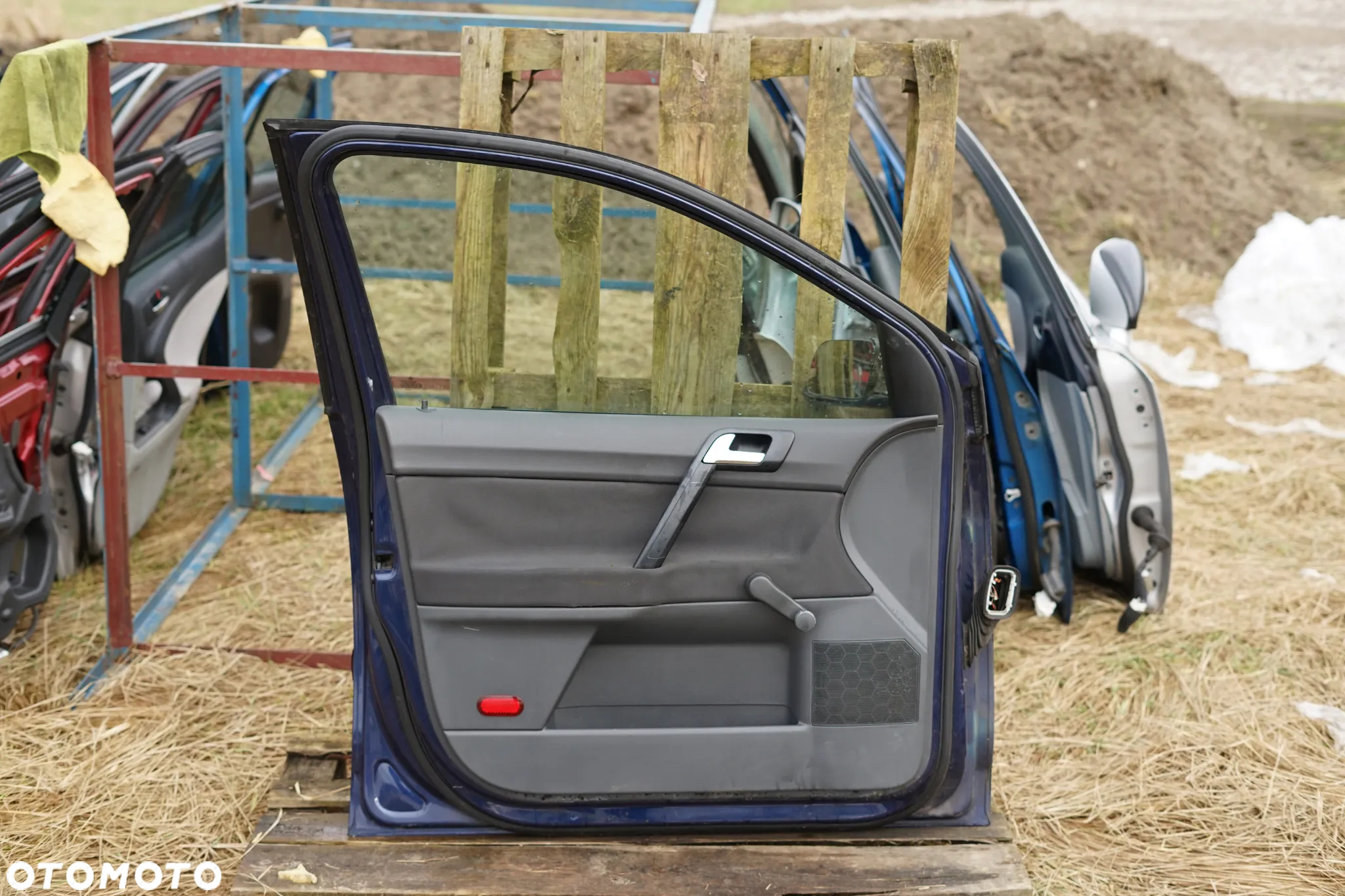Drzwi przód przednie lewe VW Polo IV 9N 5d LB5N - 10