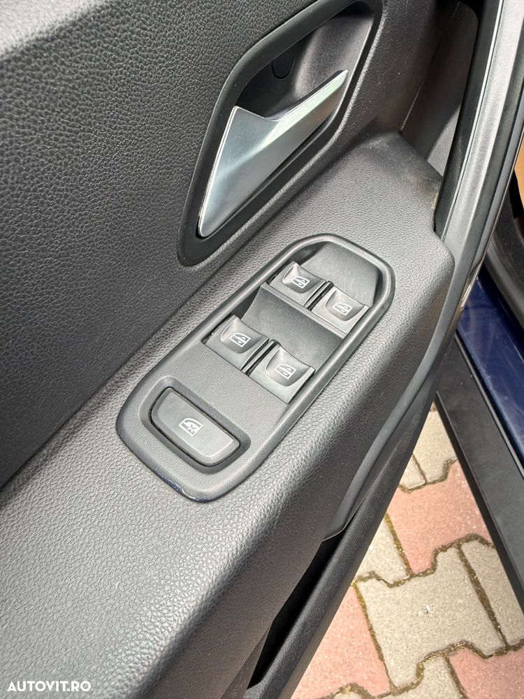 Dacia Duster Blue dCi 115 4WD Comfort - 14