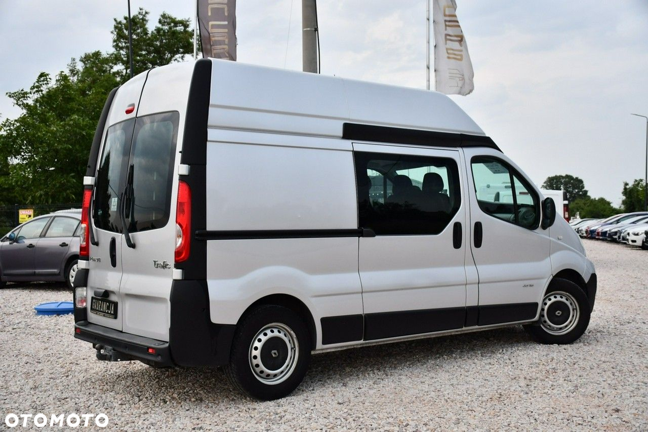 Renault Trafic - 23