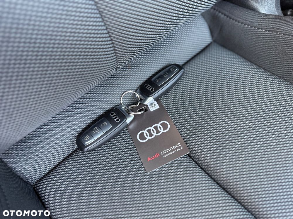 Audi A3 Sportback 35 TDI S tronic S line - 14
