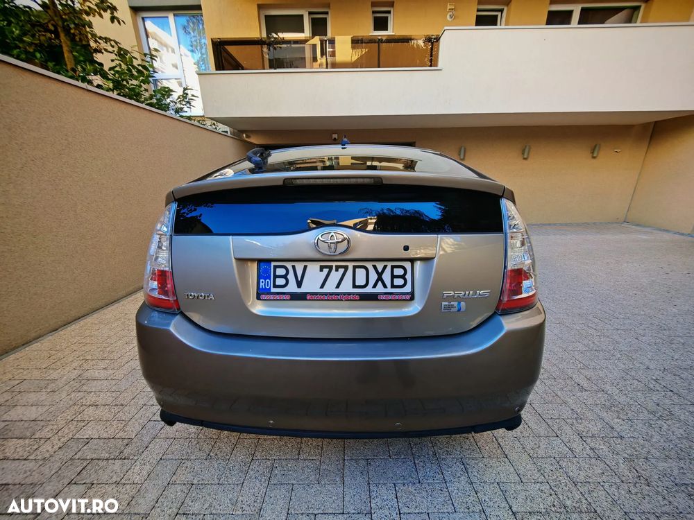 Toyota Prius - 21