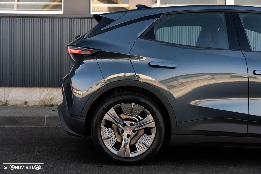Cupra Raval 55 kWh Dynamic - 39