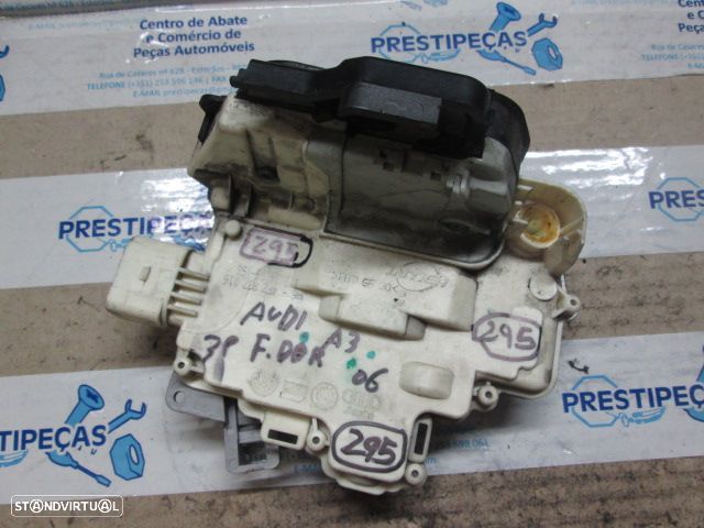 Fecho 4F2837016 AUDI A3 2006 FD ELETRICO - 1
