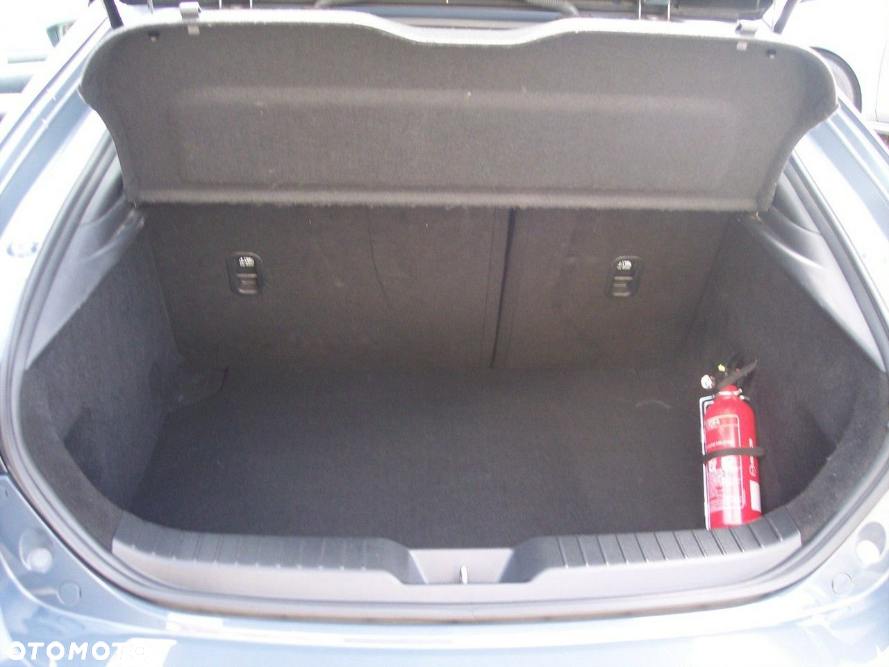 Mazda 3 - 15