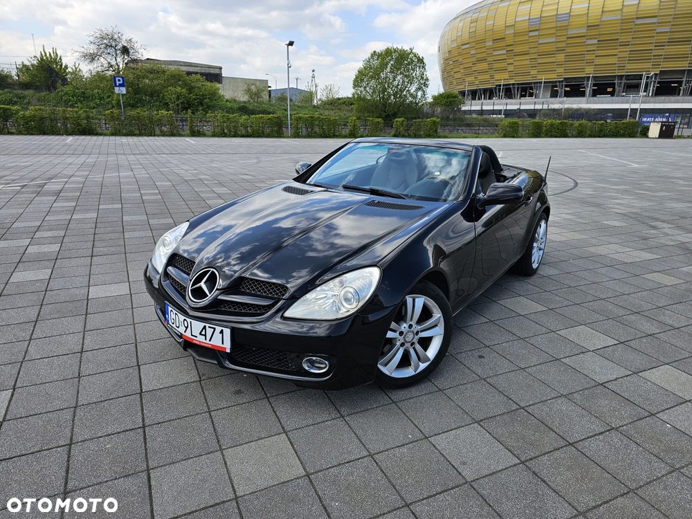 Mercedes-Benz SLK 300 7G-TRONIC 2LOOK Edition - 1
