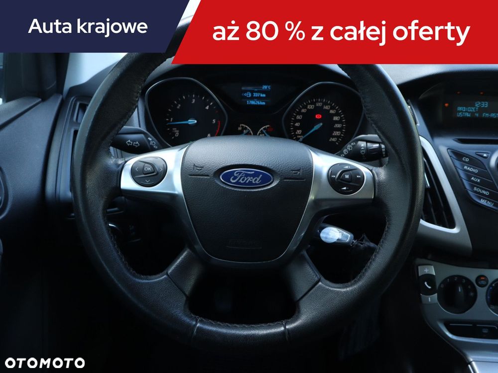 Ford Focus SW - 16
