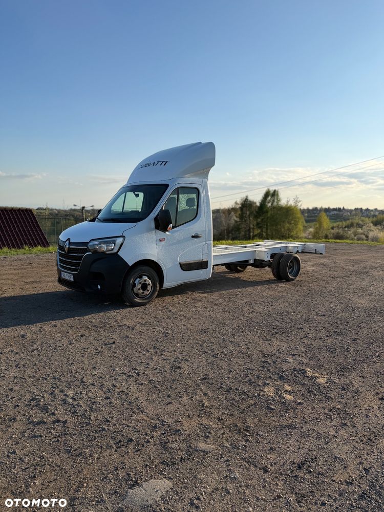 Renault Master - 1