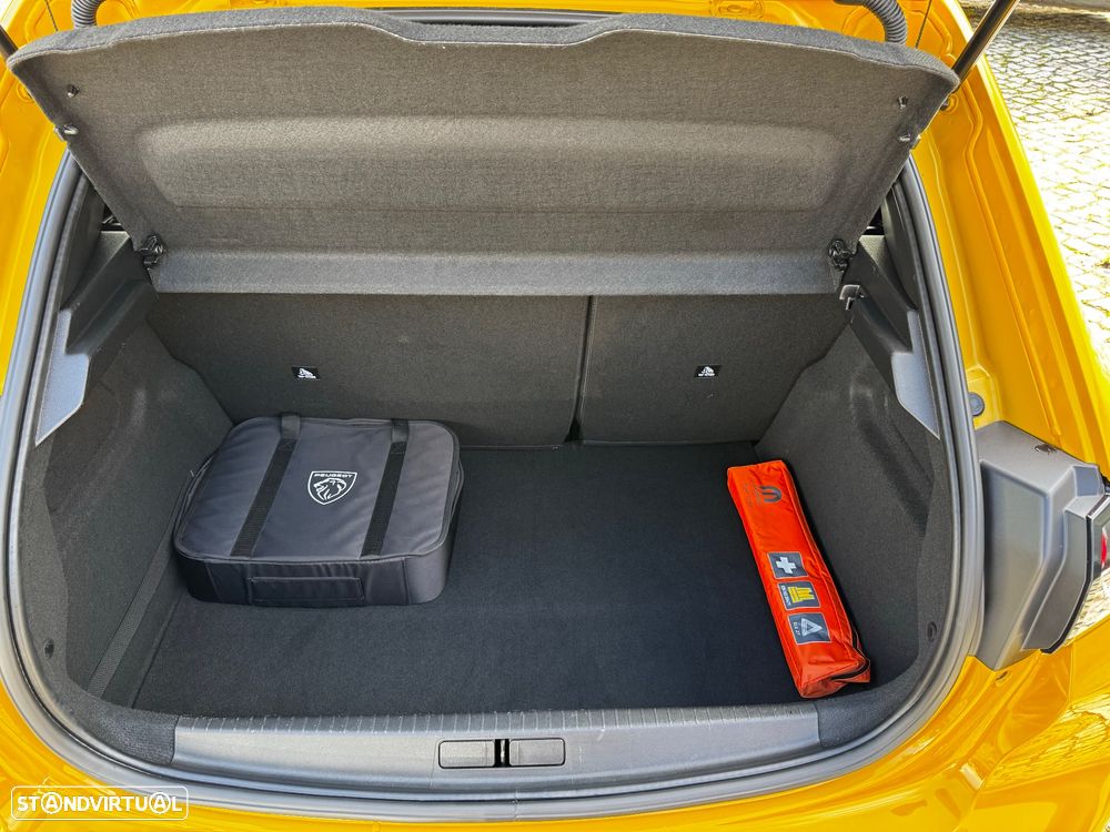 Peugeot e-208 50 kWh Allure - 20