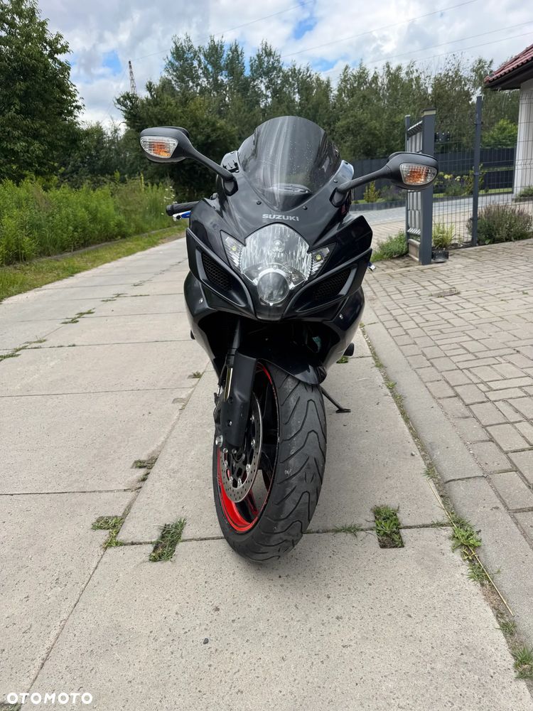 Suzuki GSX-R - 4