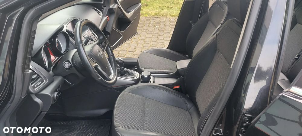 Opel Astra 1.6 Edition 111 Jahre - 15