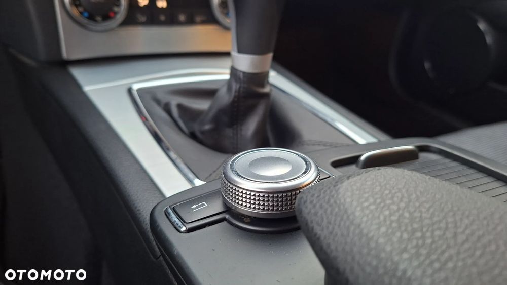 Mercedes-Benz Klasa C 180 Kompressor Avantgarde - 36