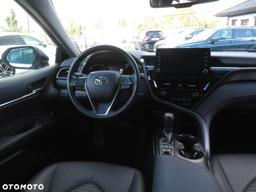 Toyota Camry 2.5 Hybrid Prestige CVT - 11