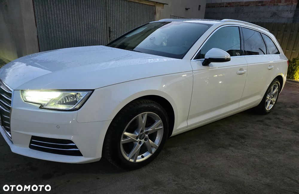 Audi A4 Avant 2.0 TDI S tronic - 2