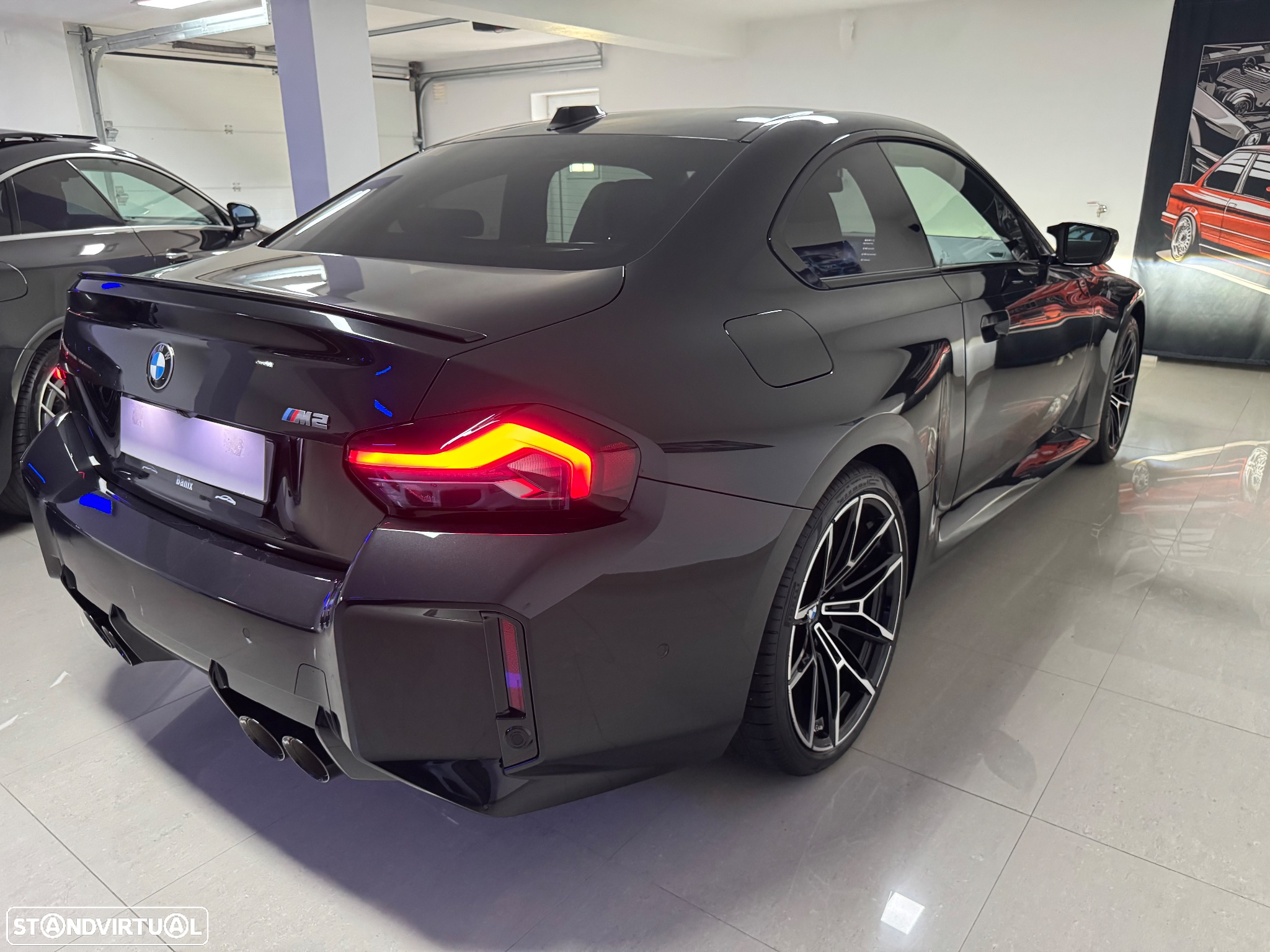BMW M2 Auto - 38